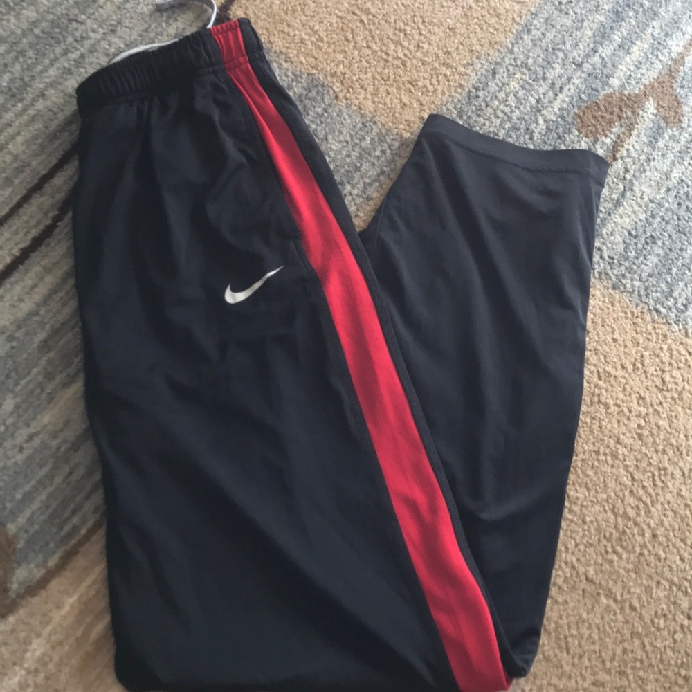 Black\Red Nike Dri Fit Sweats